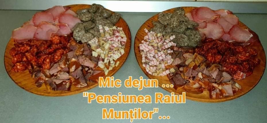 Pensiunea Raiul Muntilor Sebiş Extérieur photo