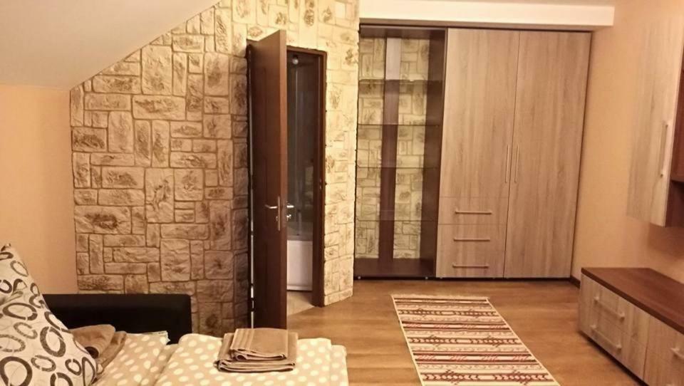 Pensiunea Raiul Muntilor Sebiş Extérieur photo